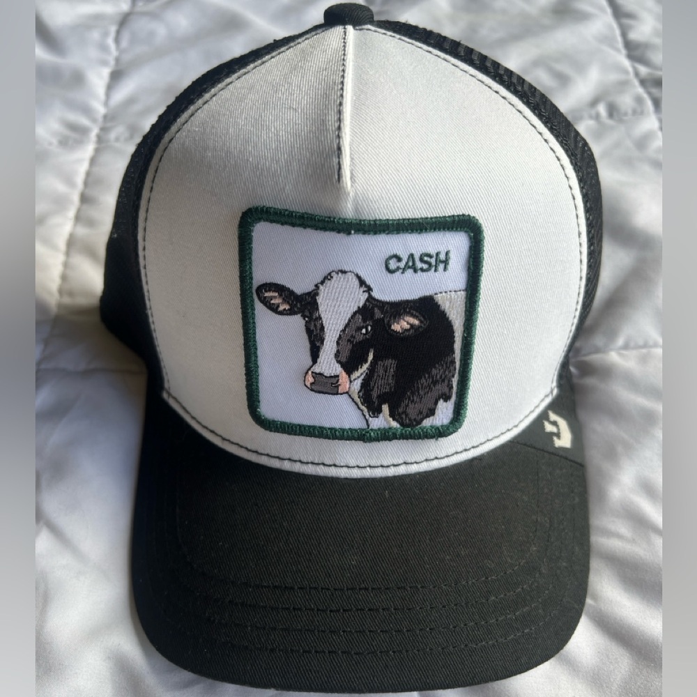 CASH COW MEN’S THE FARM GOORIN BROS TRUCKER HAT
